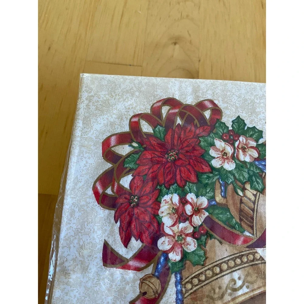 Amscan Classic Bell Christmas Luncheon Napkins 36 Count 3-Ply Holiday Poinsettia